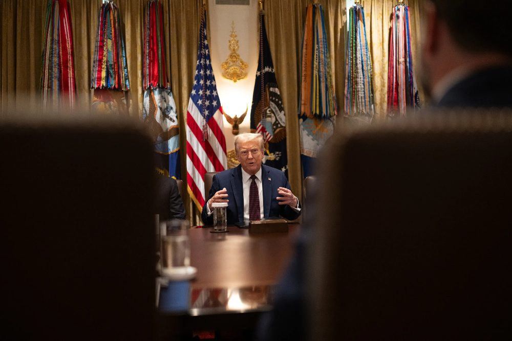 Trump Hentikan Utusan ke Pakistan Saat Israel Serang Lebanon