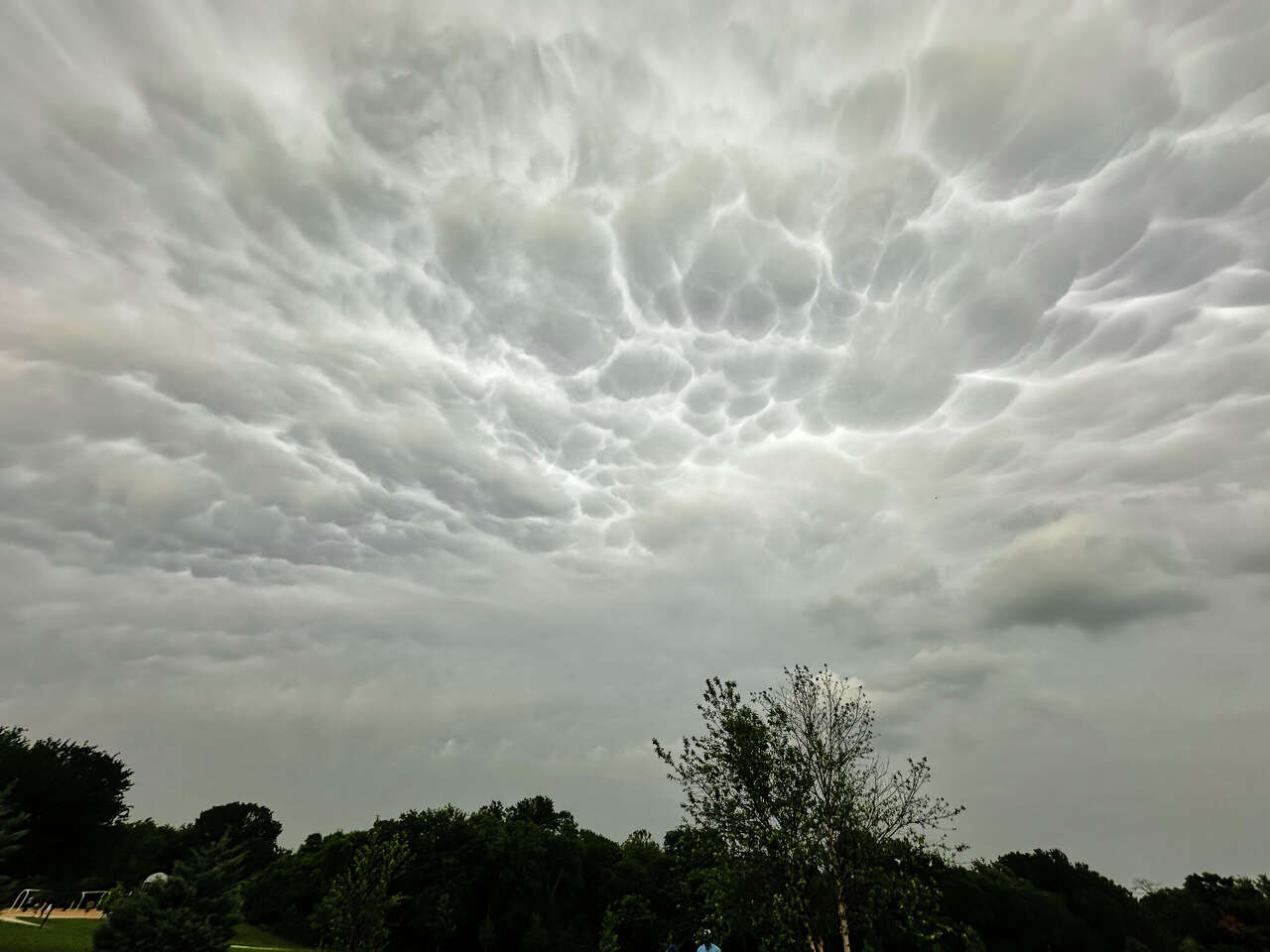 Deadly North Texas storms with large hail leave 1 dead, 6 injured