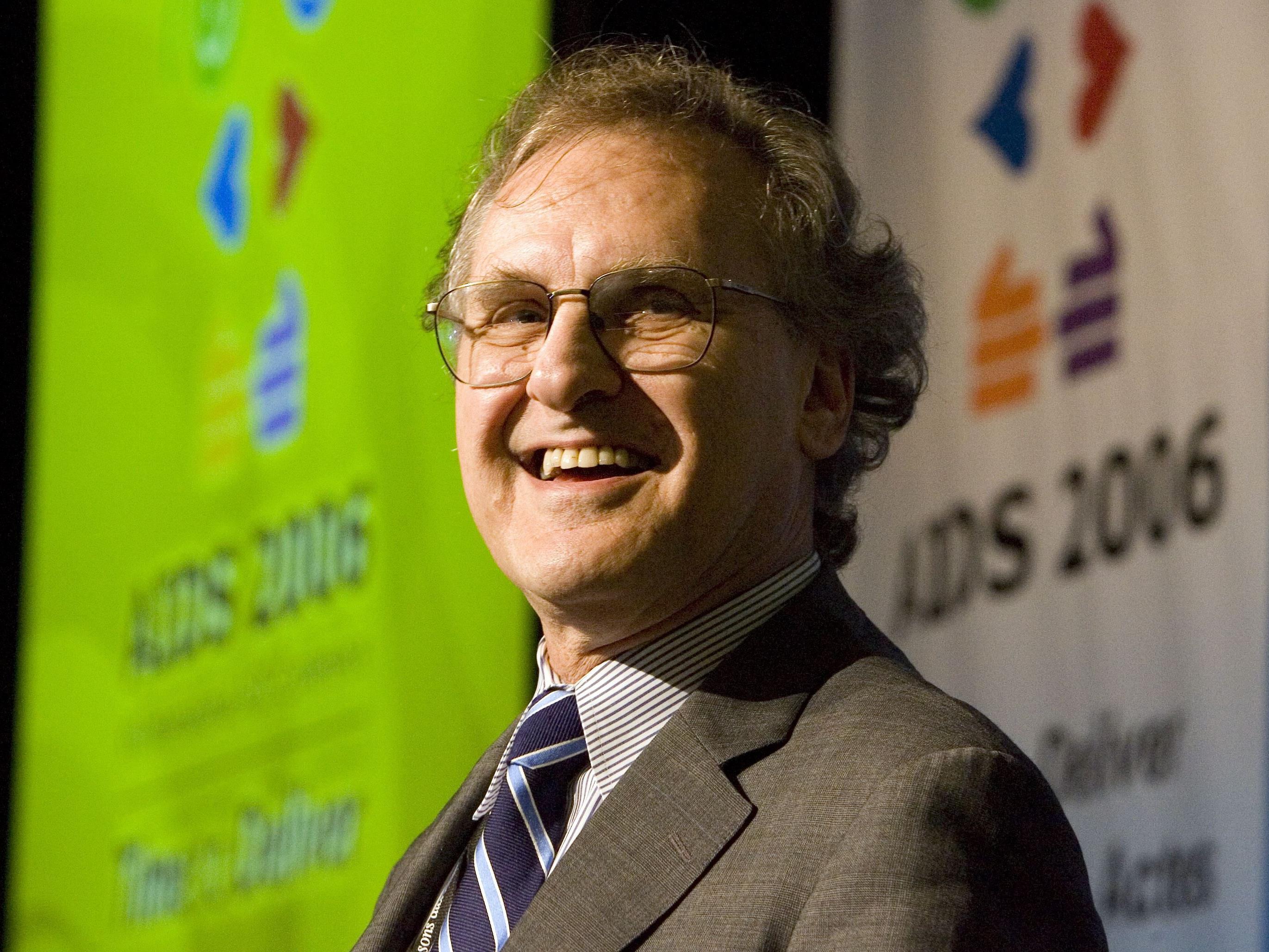 Stephen Lewis : « lI aidait les gens comme s’il s’agissait d’une ...