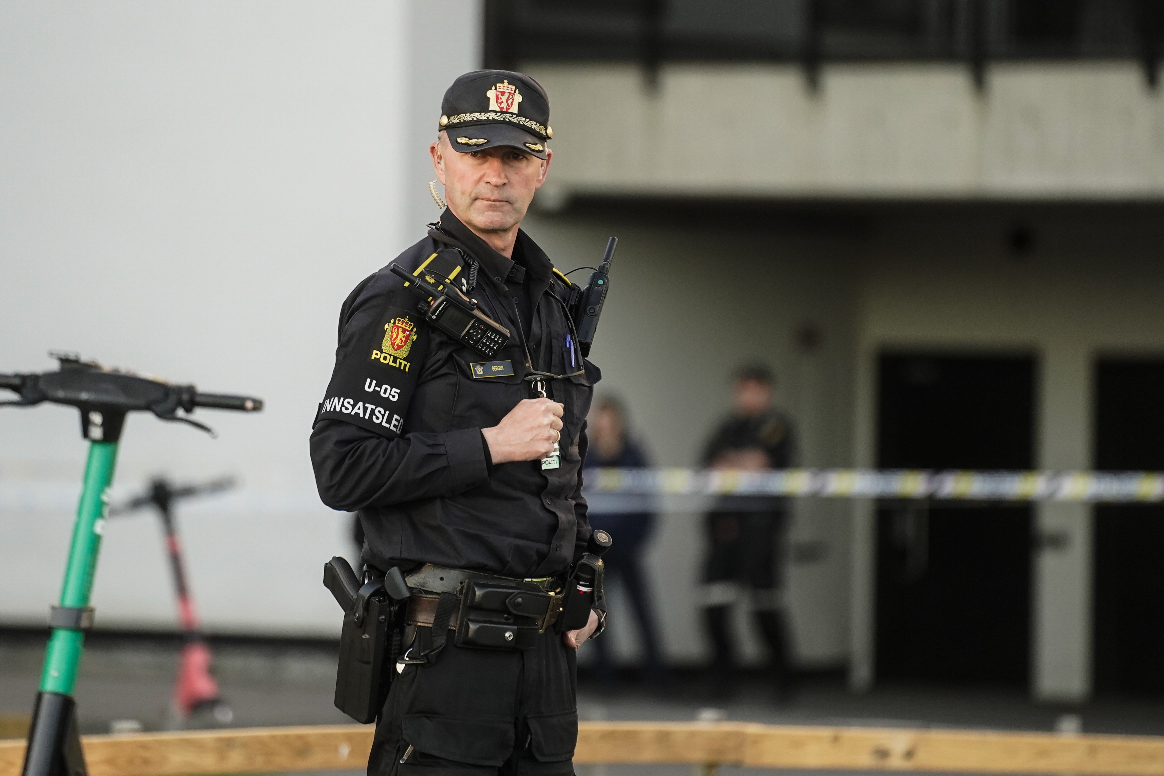 Politiets innsatsleder Tom Berger ved åstedet. Foto: Thomas Fure / NTB