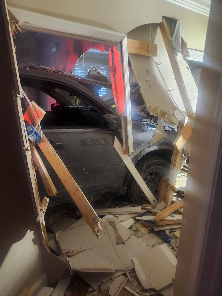 Vehicle slams into house in Lancaster County