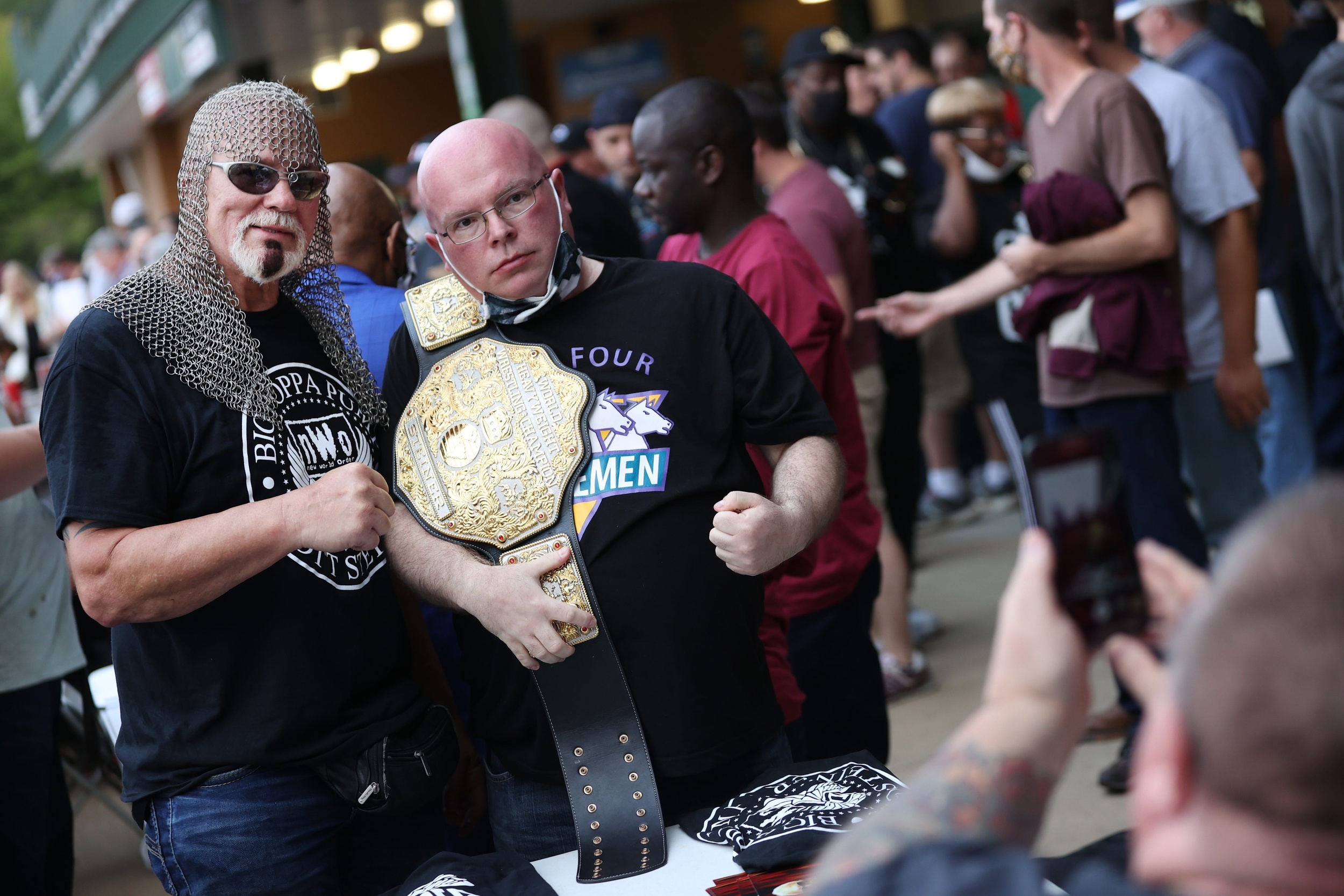 Son of WWE legend lands an NFL contract