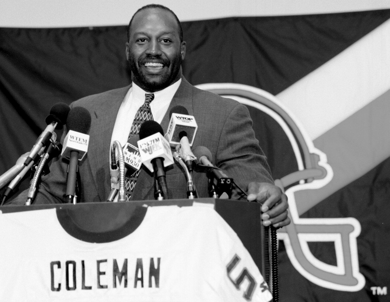 Longtime Washington LB, former Arkansas Pine Bluff coach Monte Coleman dies  at 64