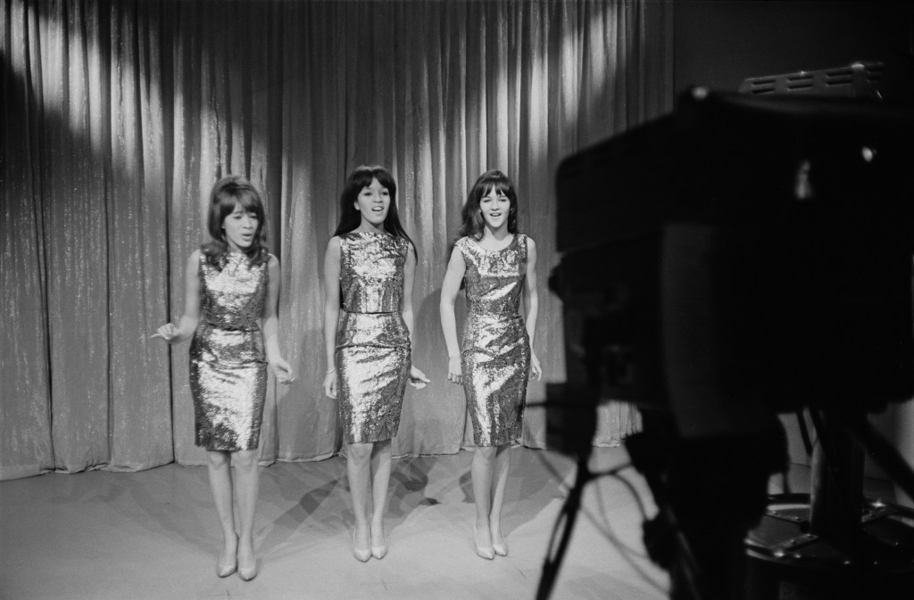 Last surviving member of legendary girl group the Ronettes, Nedra ...