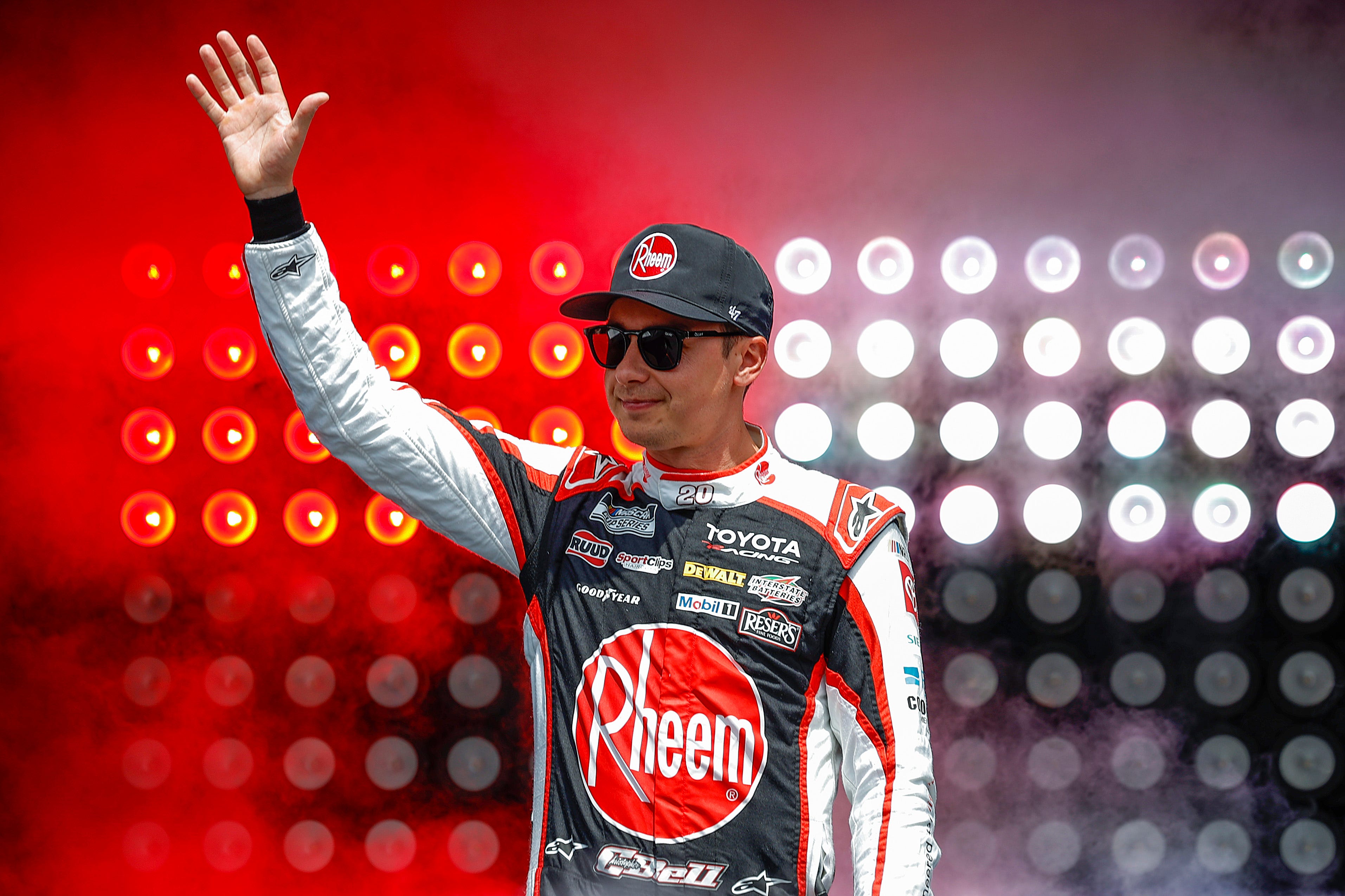 Todd Gilliland crashes Wurth 400 race leader Christopher Bell at NASCAR ...
