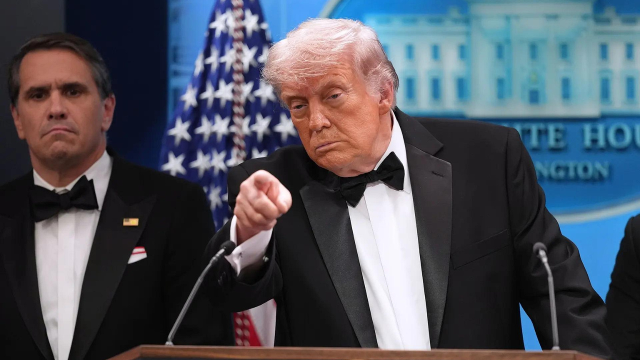 'I'm not a paedophile': Trump snaps at reporter over question on DC ...
