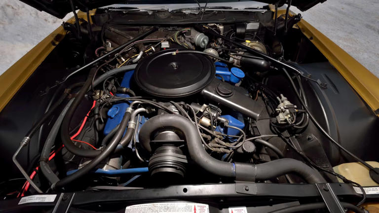 Why hot rodders worship the Cadillac 472 and 500 V8