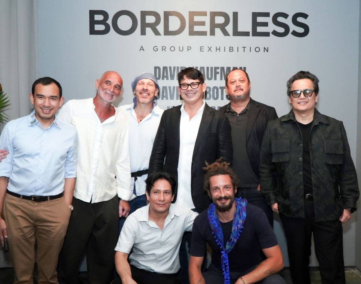 Artists cross cultures and boundaries in 'Borderless' exhibition