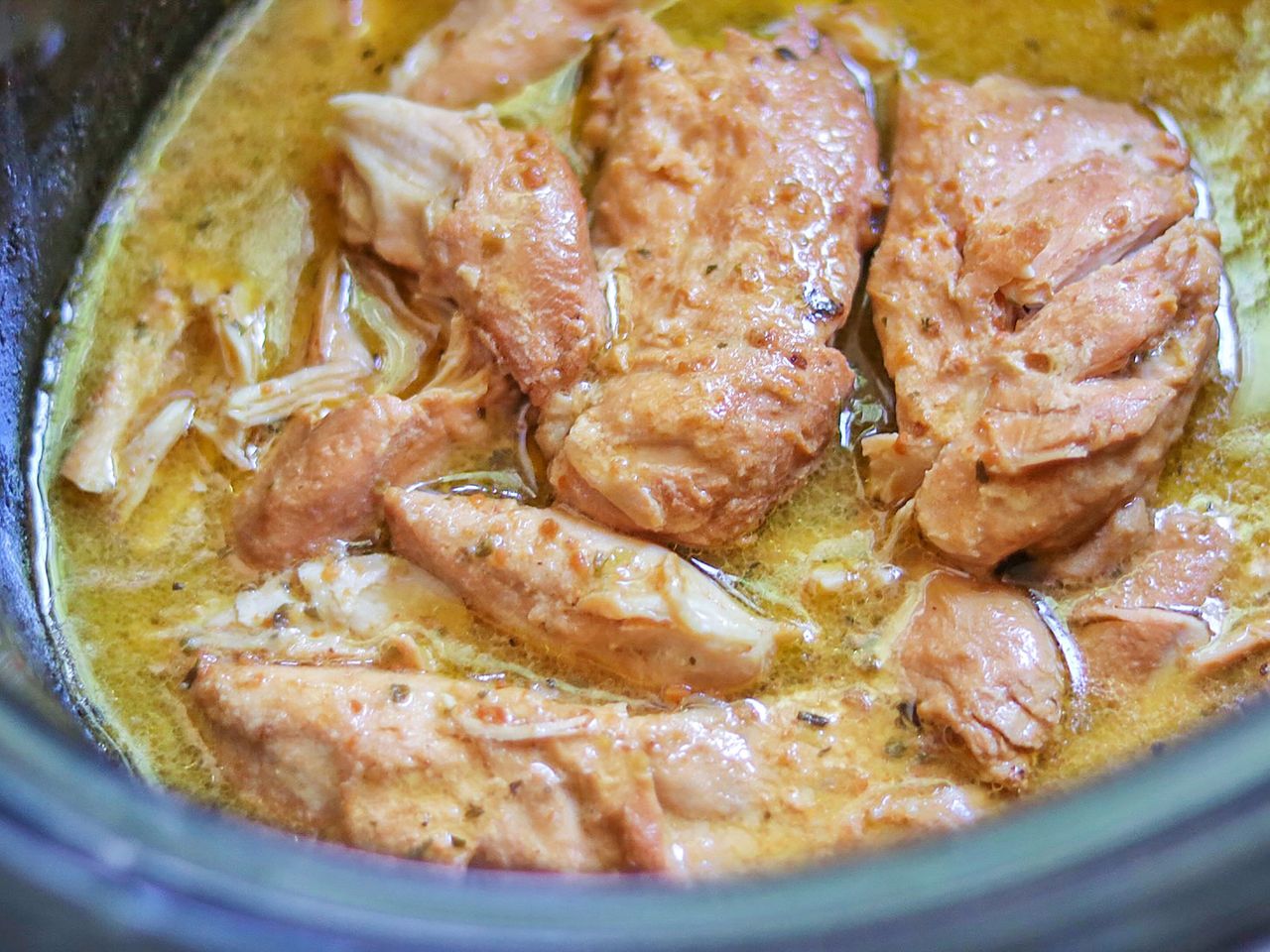 chicken in Italian sauce in crockpot