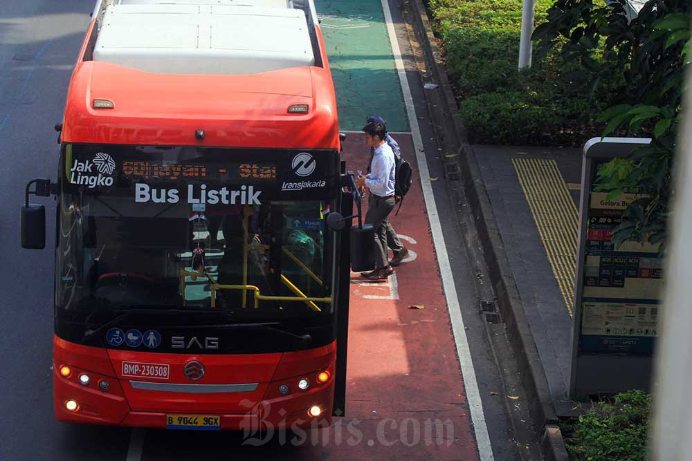 Ada 500 bus listrik Transjakarta mengaspal, target 5.000 unit pada 2027