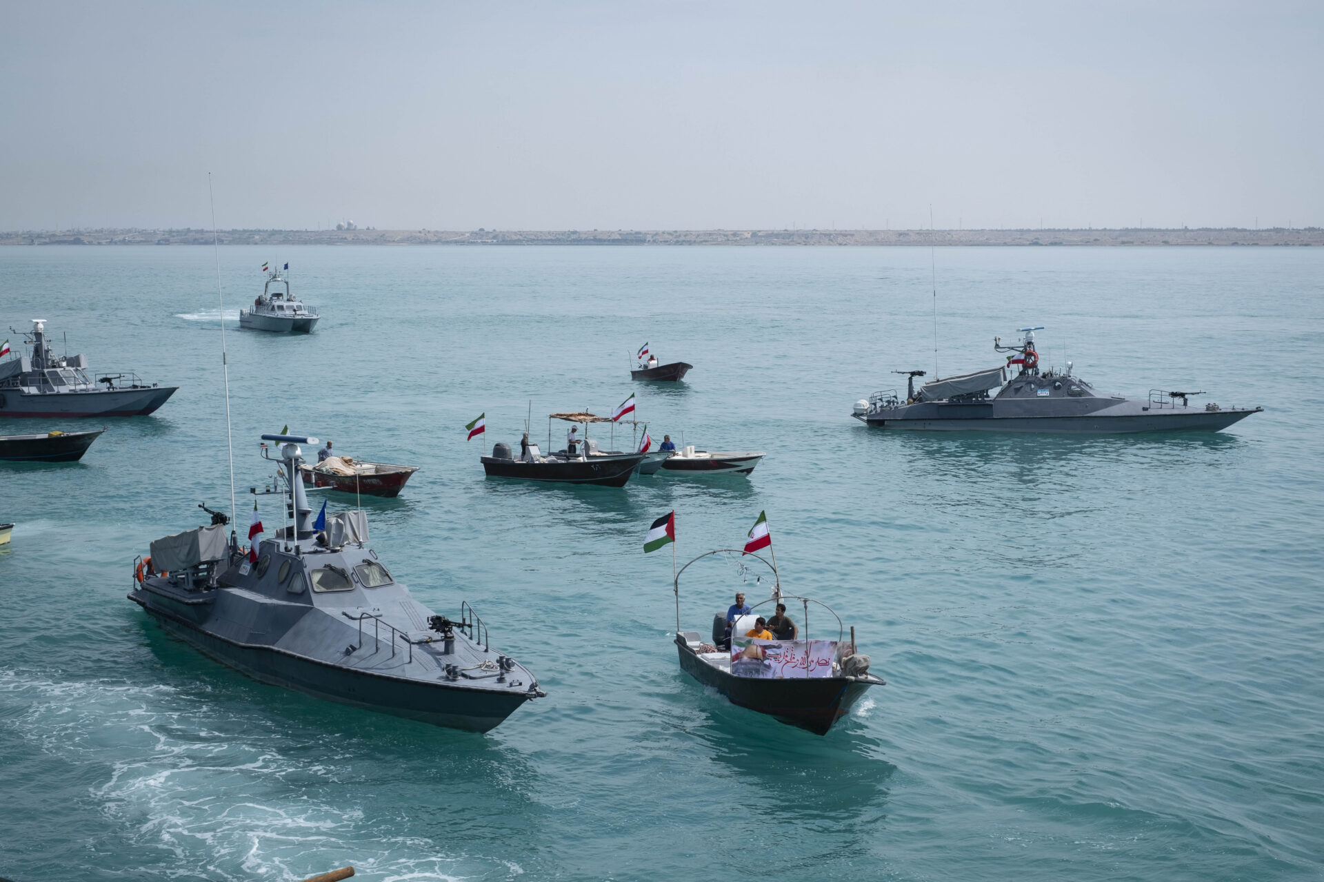 Iran's 'mosquito fleet': Strategic control in the Strait of Hormuz