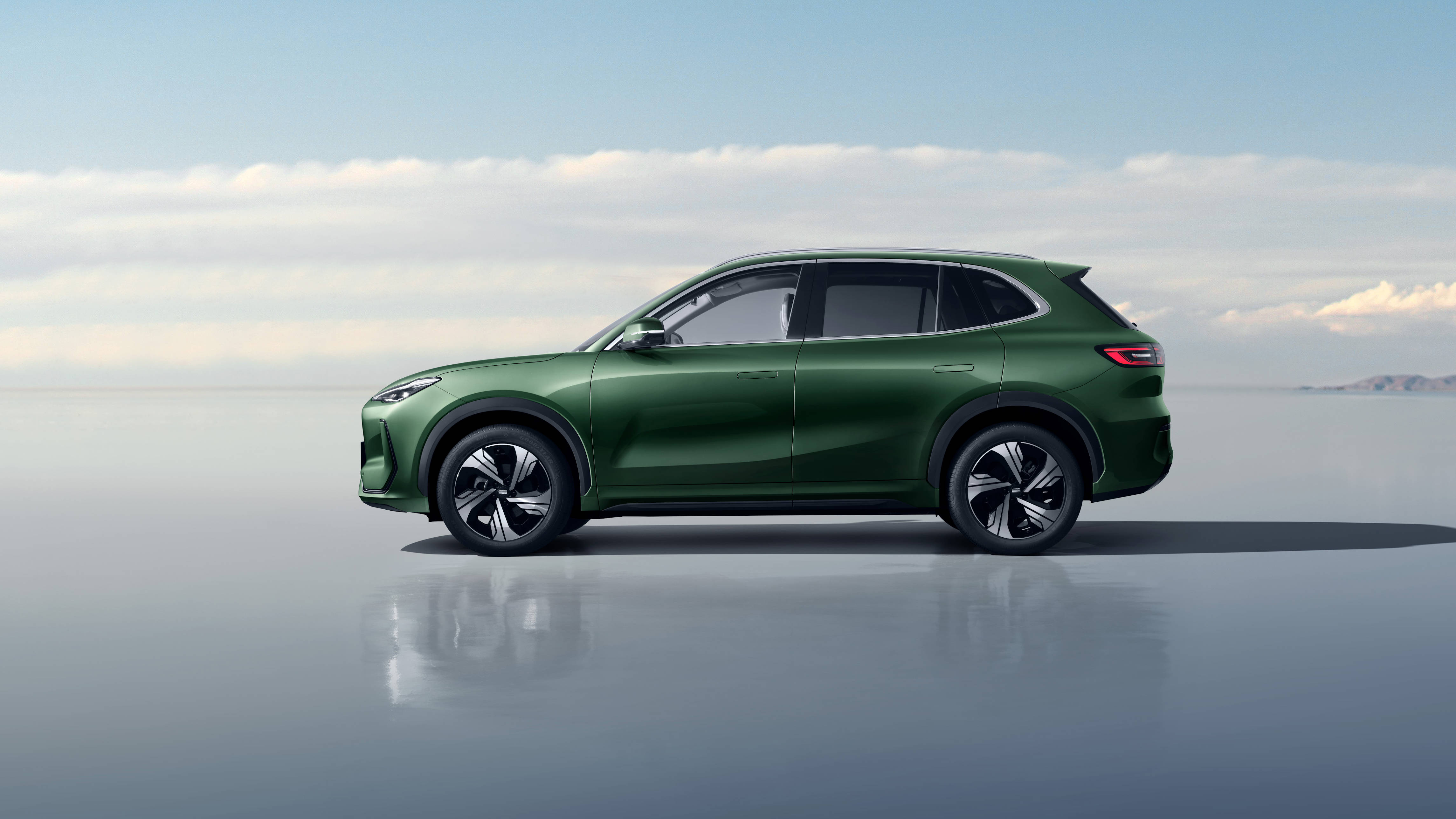 Geely adds flagship 'Ultra' variant to EX5 model line-up