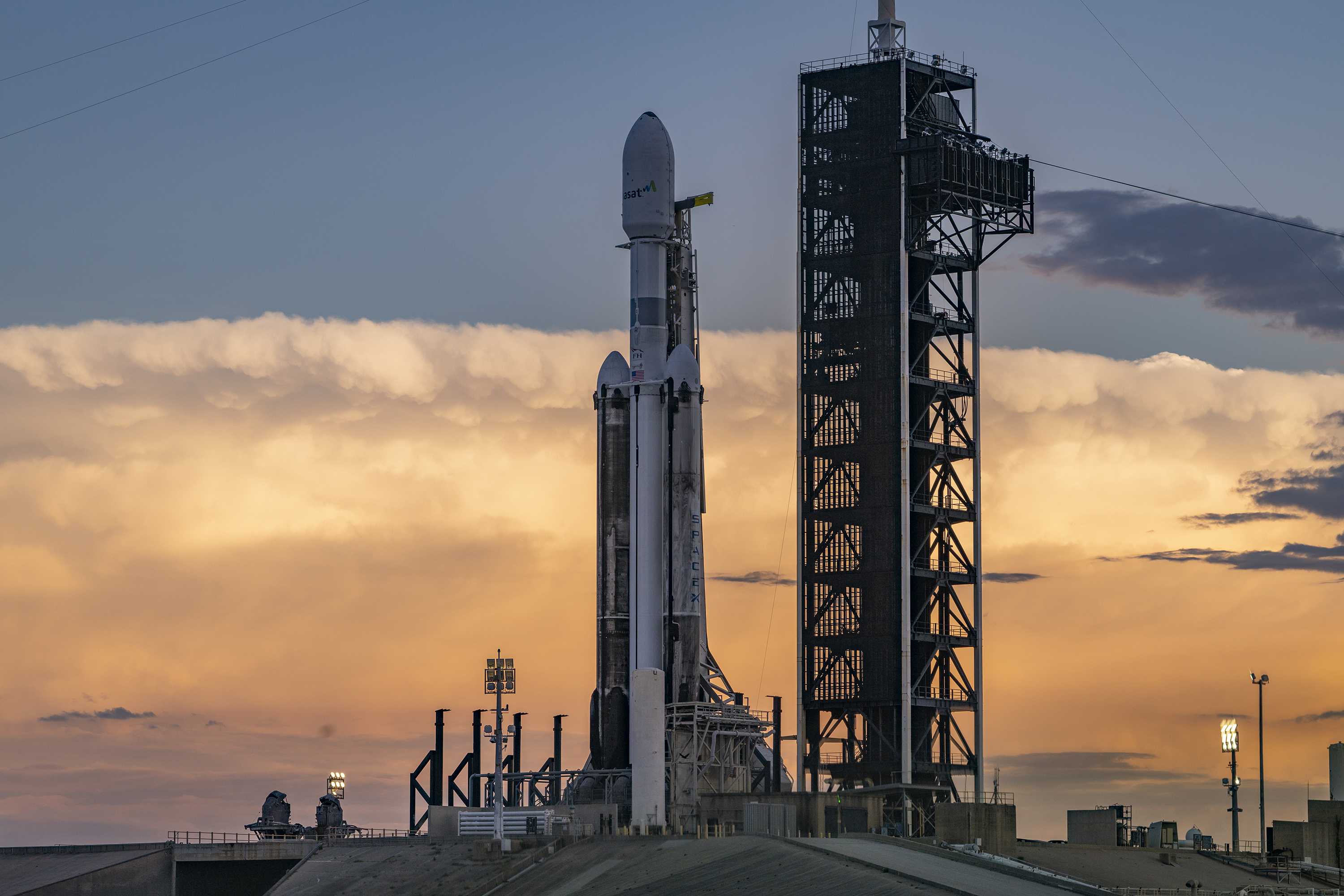 SpaceX postpones Falcon Heavy rocket launch from Florida's Space Coast