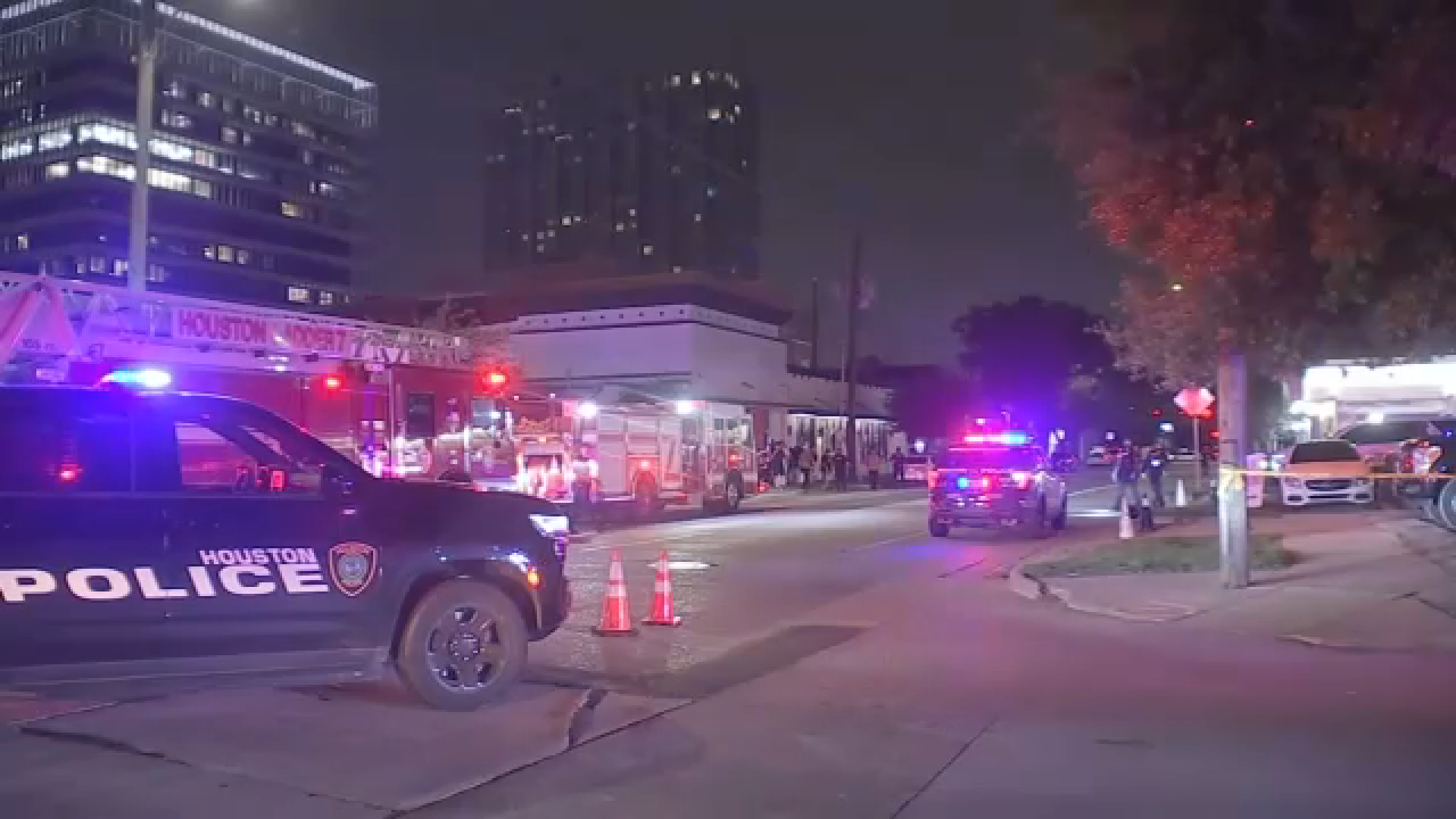 Man killed, 2 others shot during fight in Midtown parking lot, police say