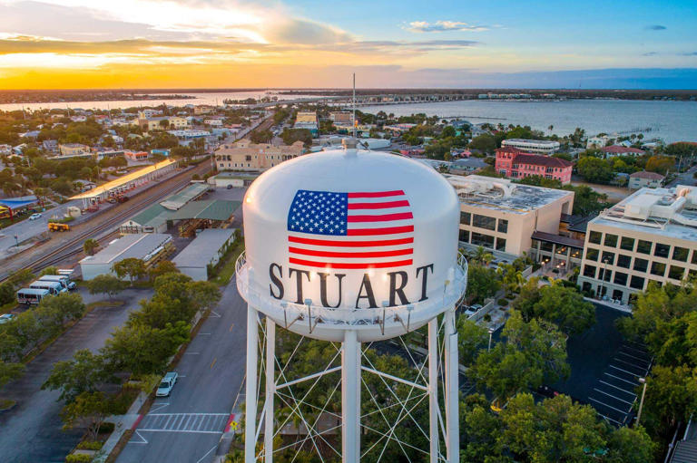 Stuart to swear in new city manager after monthslong search