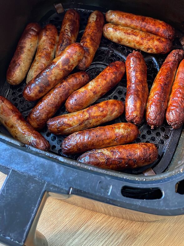 Sausages are crispier and juicier if you add 1 simple step before air ...