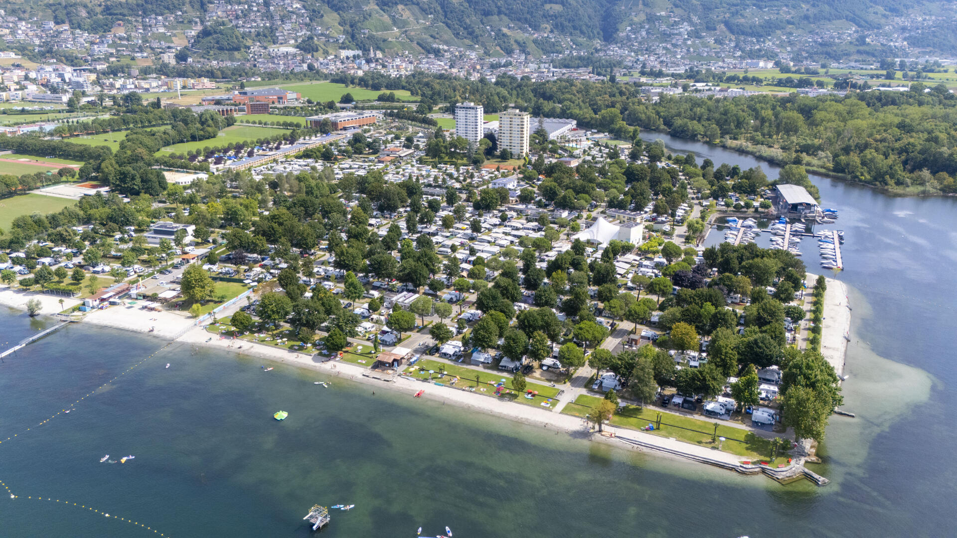 In zwei beliebten Ferienländern ist Camping teurer als in der Schweiz