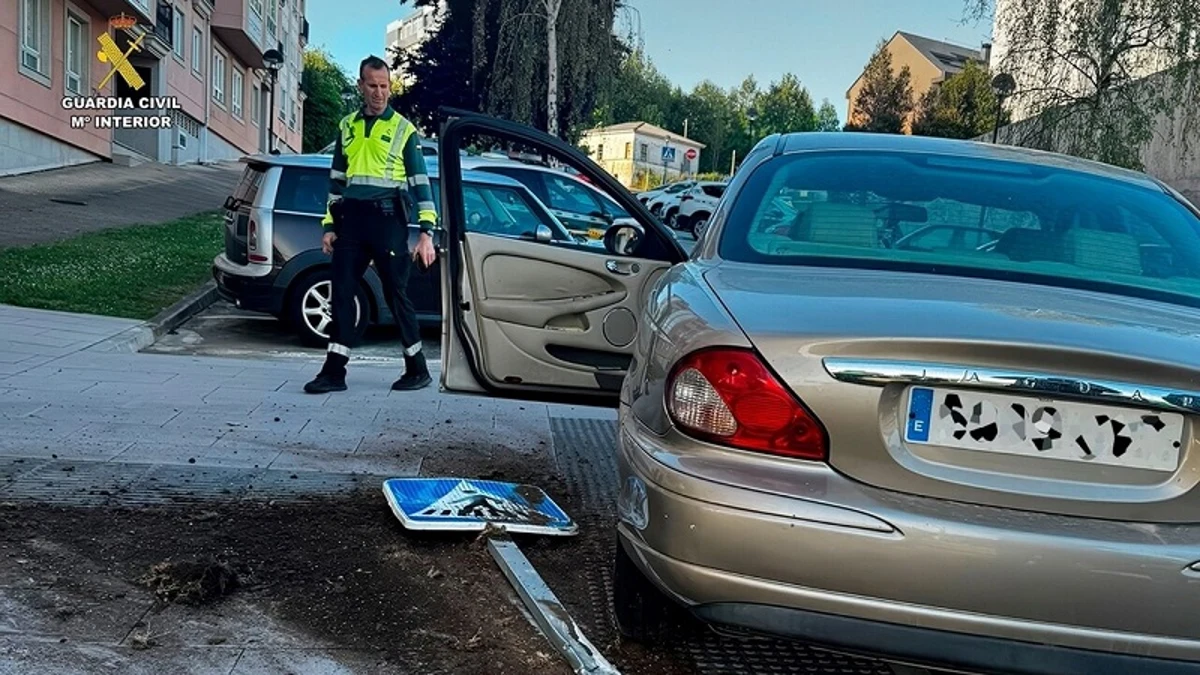Huye drogado de un control en A Coruña, pone en peligro a peatones y ...
