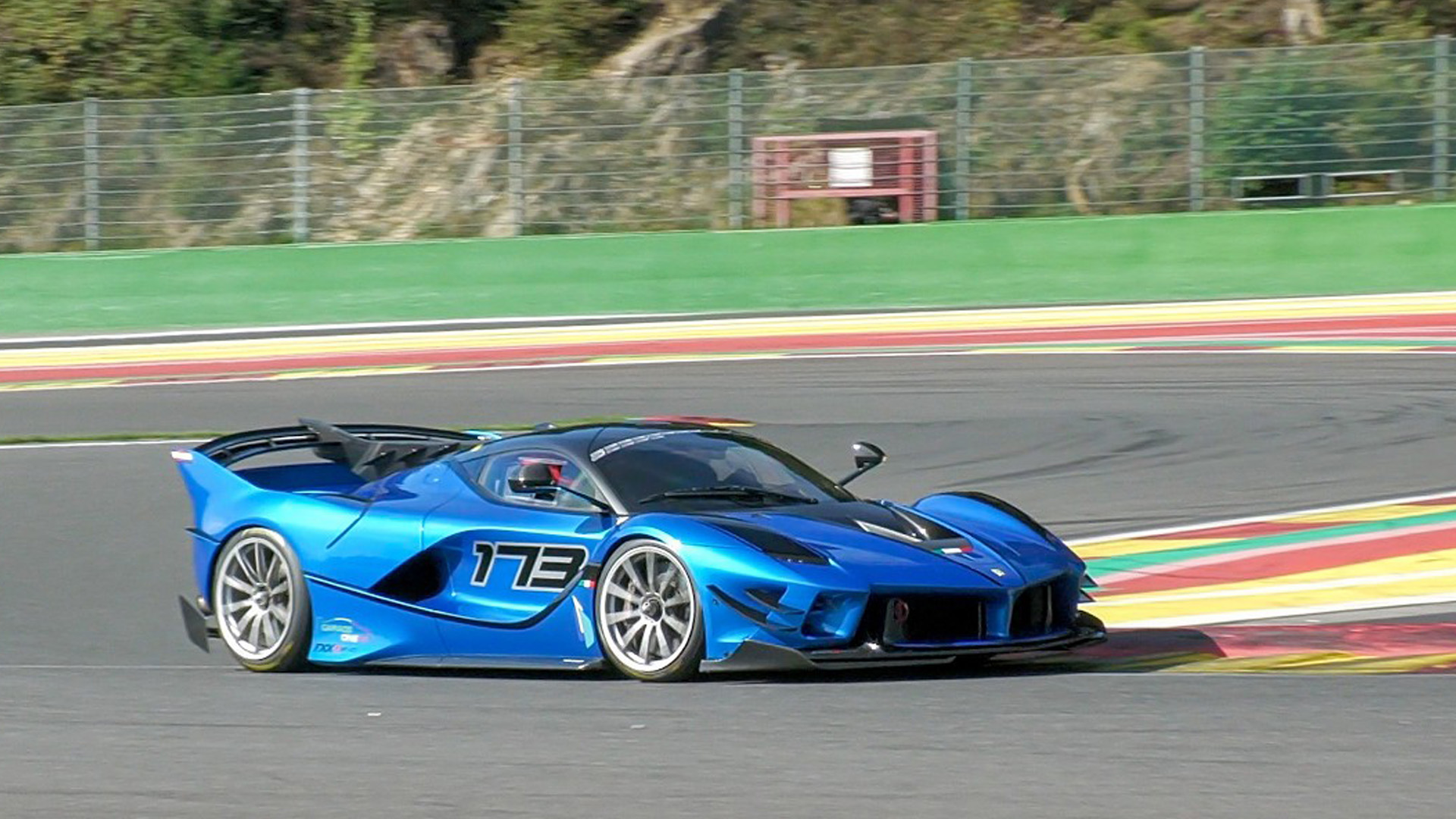 Ferrari FXX K Evo shows off its pure V12 sound on the track