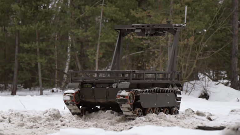 25,000 ground robots in battlefield planned by Ukraine for frontline ...