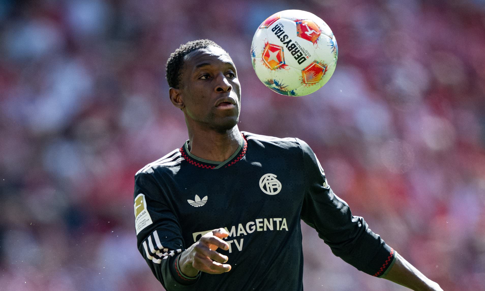 Bayern Munich chief makes feelings clear over Nicolas Jackson's future