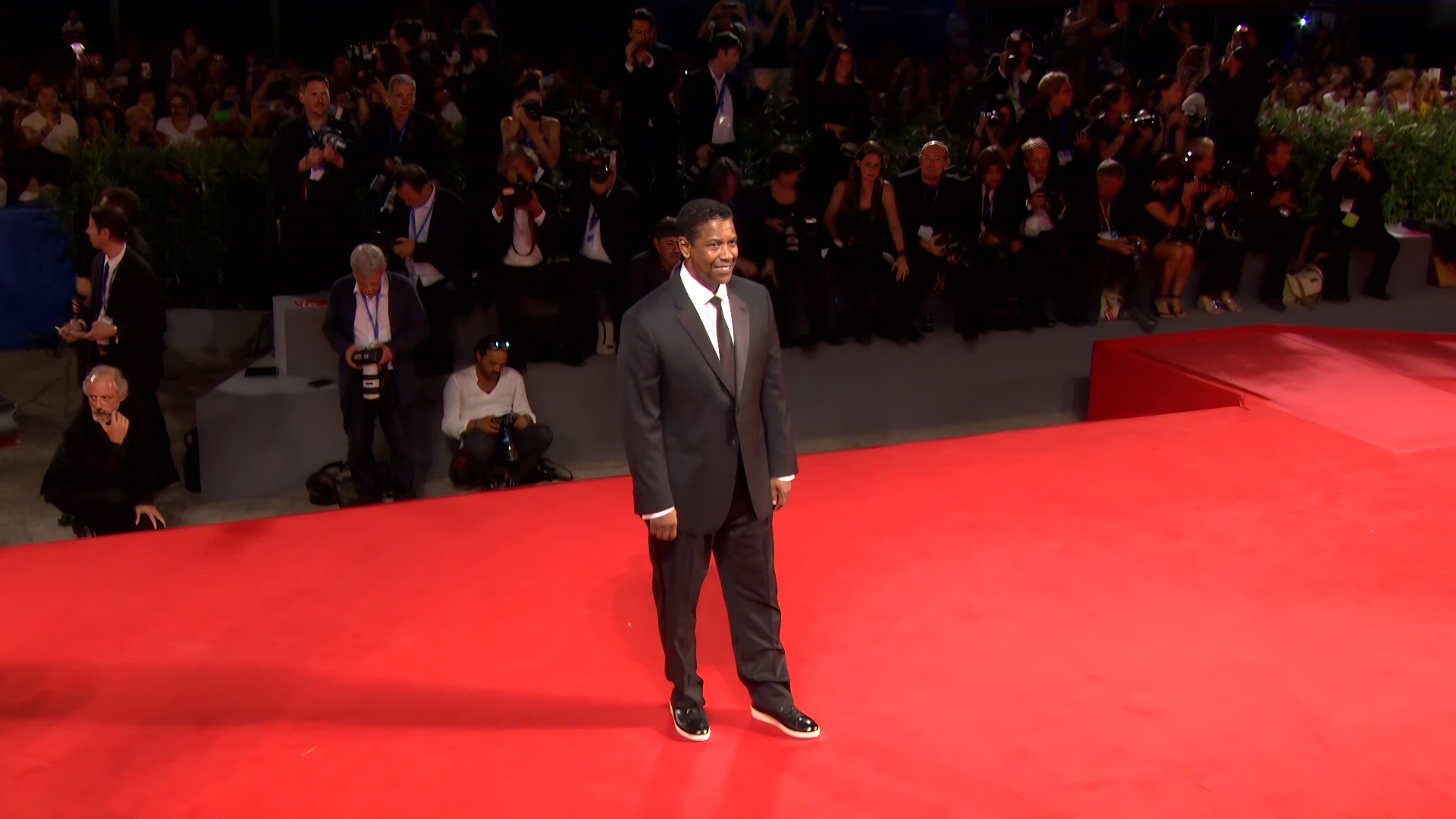 Denzel Washington’s red carpet evolution, always classic, always black