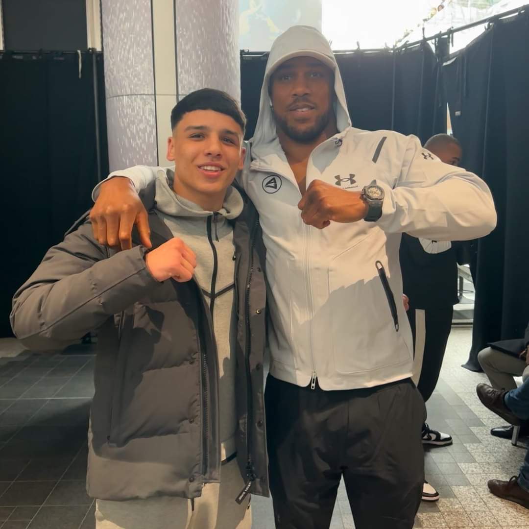 Rotherham cut-man backs Tyson Fury over Anthony Joshua