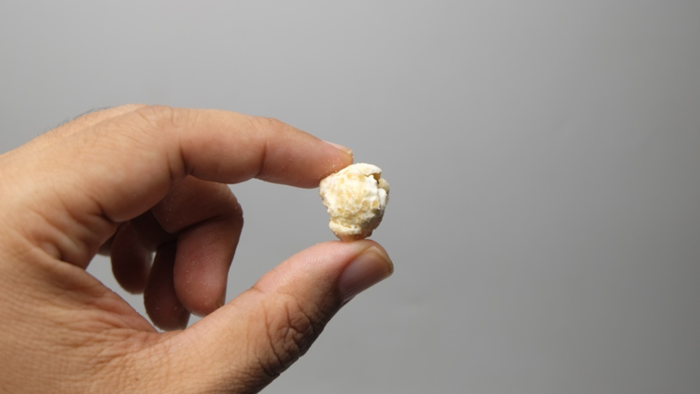 Mais do que um simples lanche: hepatologista explica a relação entre pipoca, fígado e saúde cardiovascular