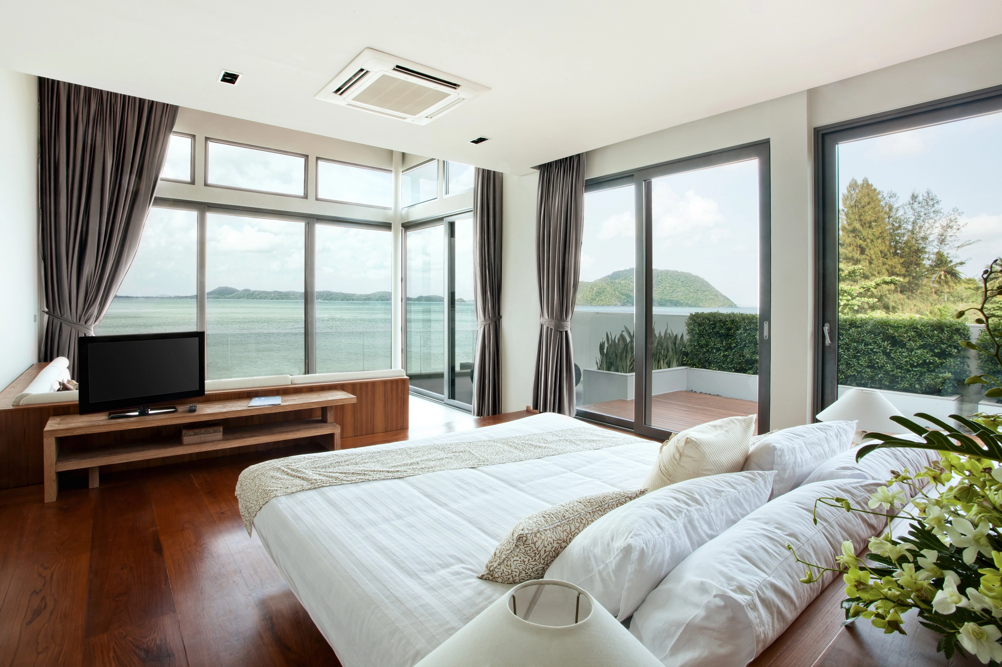 15 hotels where the view is the highlight