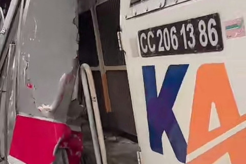 Listrik KAI Cibitung-Bekasi Timur Padam Akibat Tabrakan Kereta
