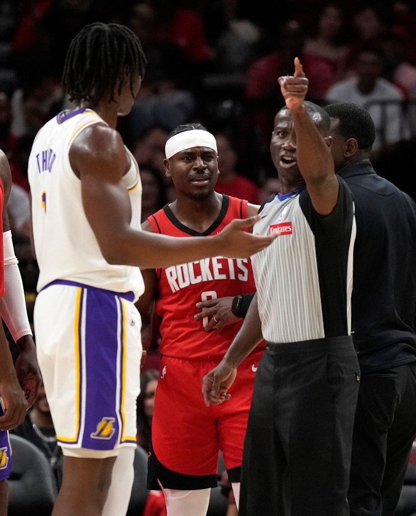 NBA ref in middle of another playoff mess after Lakers’ Deandre Ayton ...