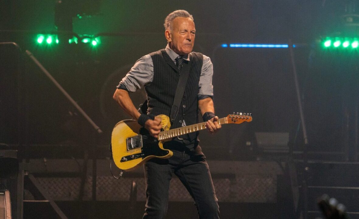 Bruce Springsteen urges peace after Correspondents' Dinner shooting