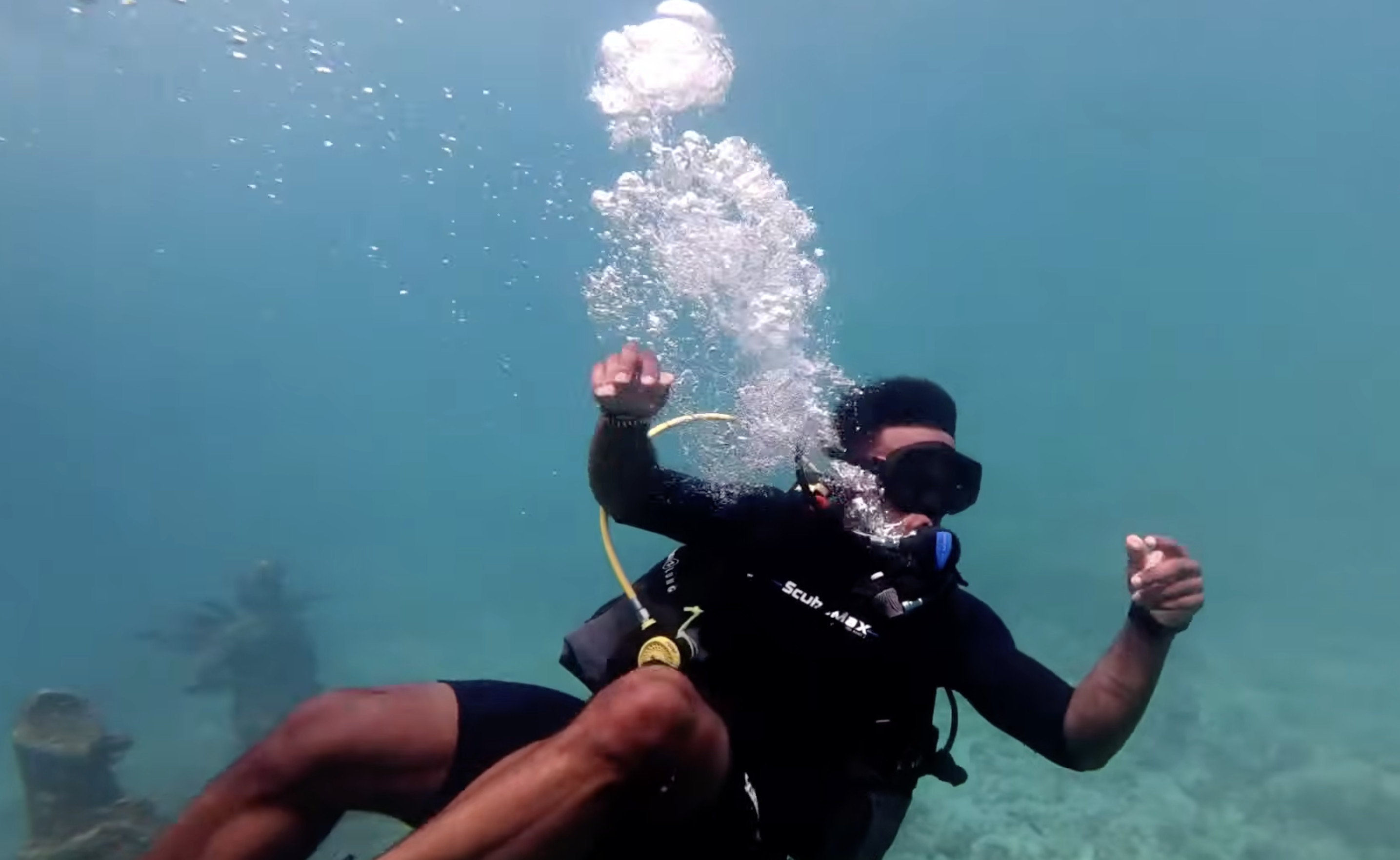 IShowSpeed Livestreams from Beneath the Ocean While Exploring Under ...