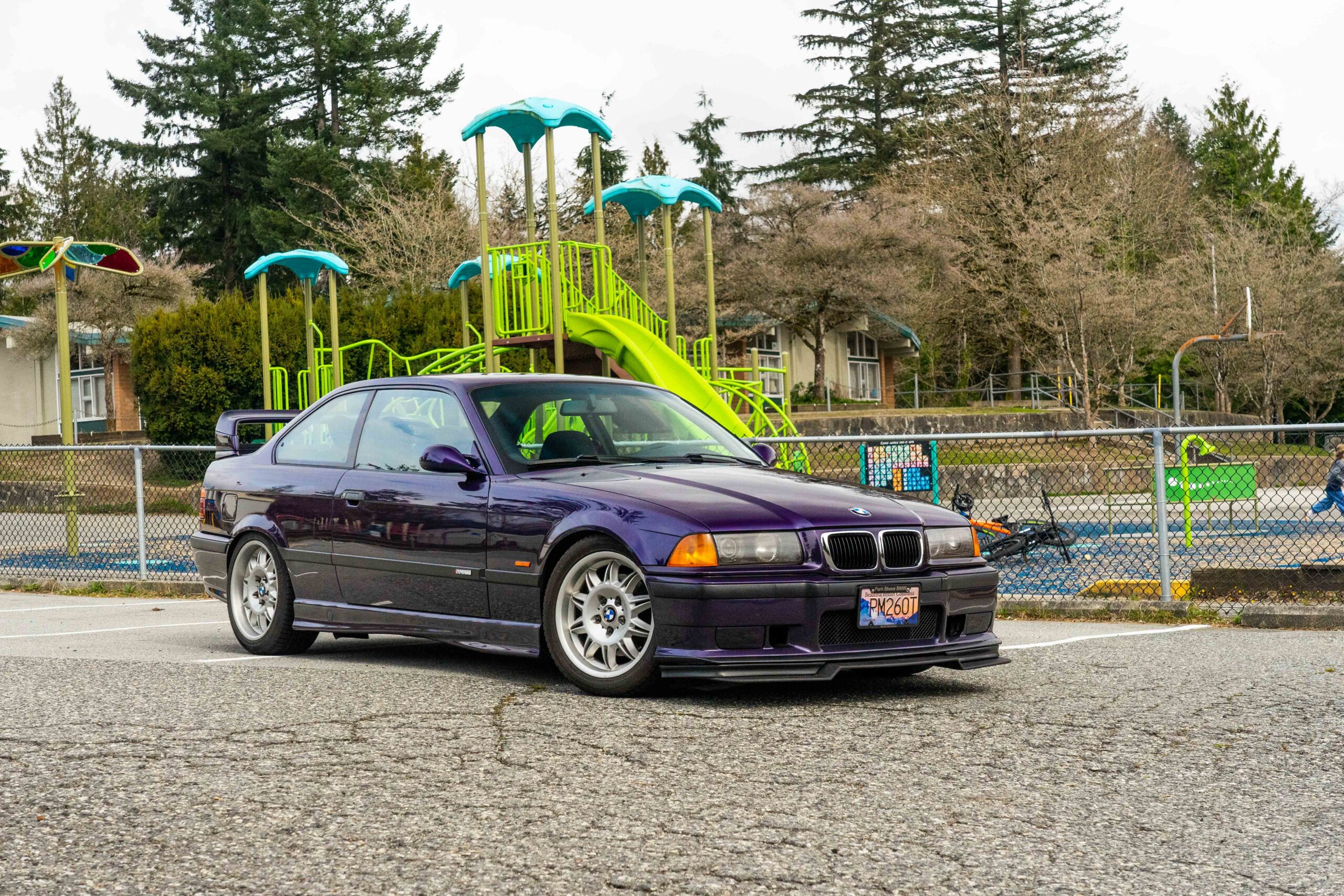 Kid seat: Parenting via E36 M3