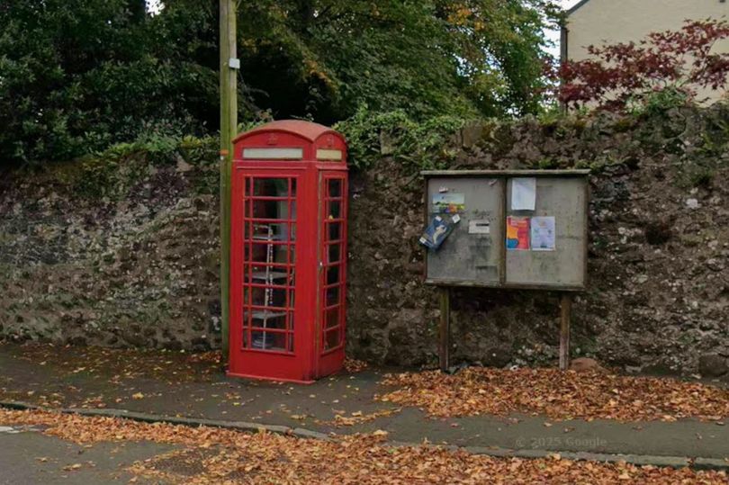 The East Lothian telephone box with an altogether unexpected ...