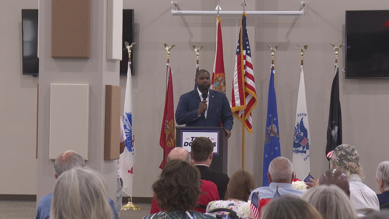 Florida gubernatorial candidate Byron Donalds speaks in Keystone Heights