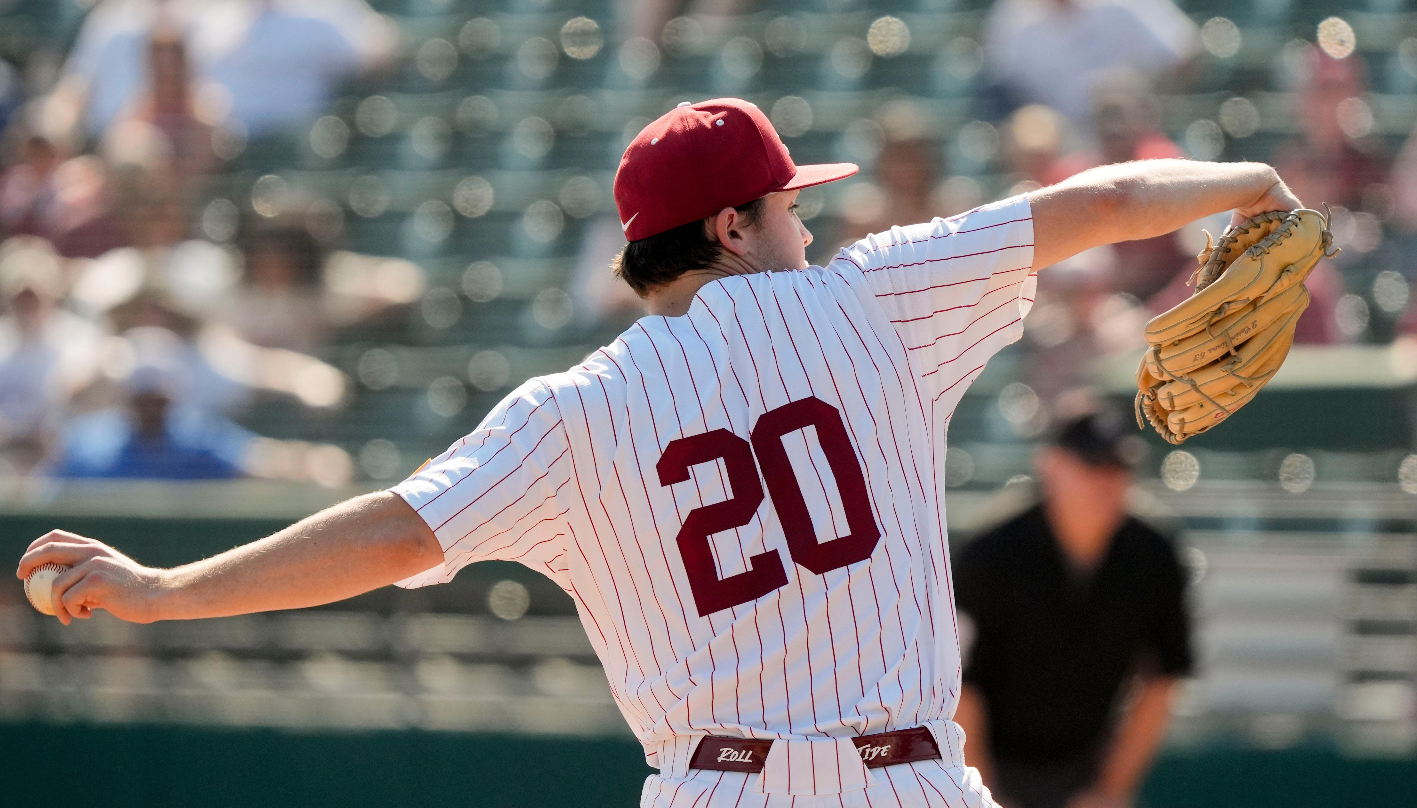 Alabama continues slide in USA TODAY Sports Baseball Coaches Poll