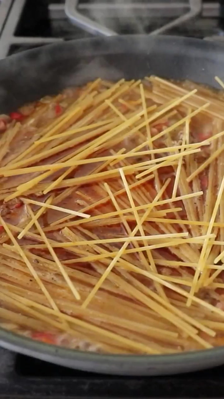 How to make one-pan dirty spaghetti