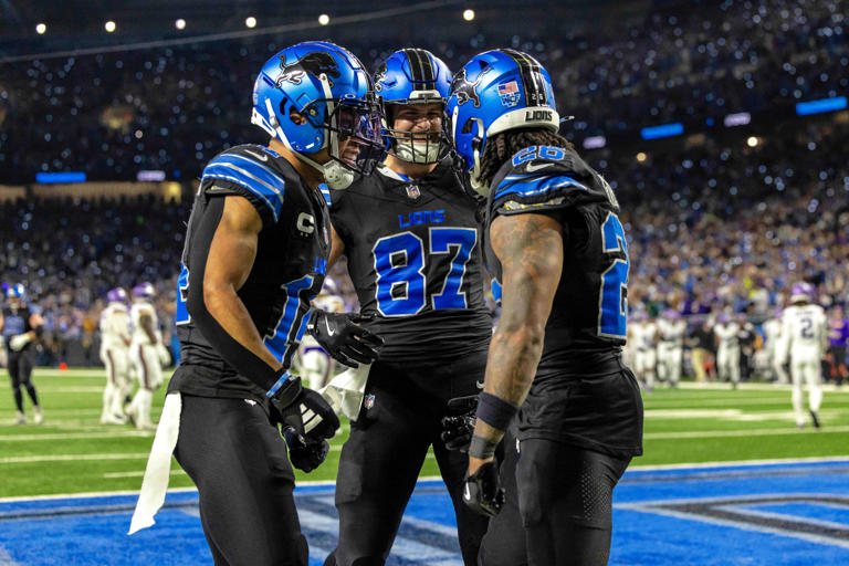 Way-too-early Detroit Lions depth chart projection: Multiple new ...