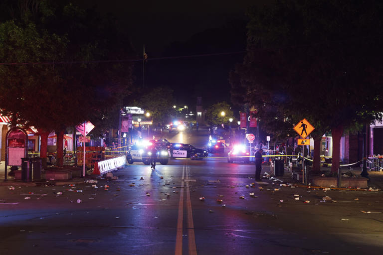 Multiple people hurt after shooting on popular strip near Indiana ...