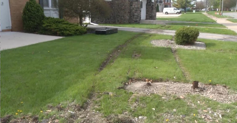 Car crashes through Wakeman Funeral Home sign
