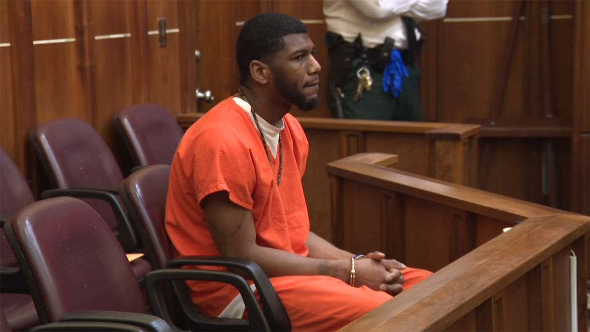 Man wounded in 2020 shootout with Miami cop takes plea deal, gets 15 ...