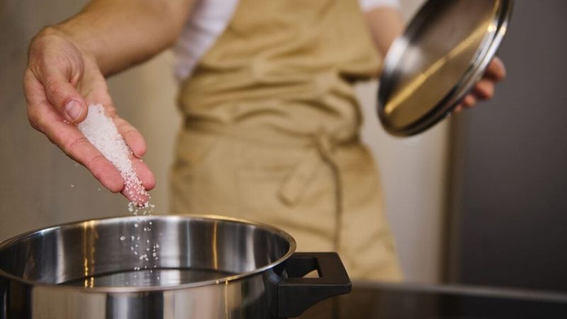 16 old school cooking tricks worth holding on to