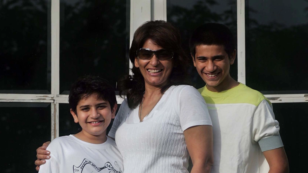 Ayushmaan Sethi battles Rs 87,000 loss in online scam