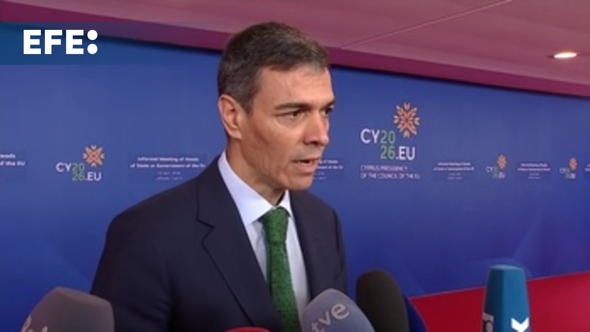 Sánchez acusa a PP y Vox de violar la Constitución con su pacto sobre ...