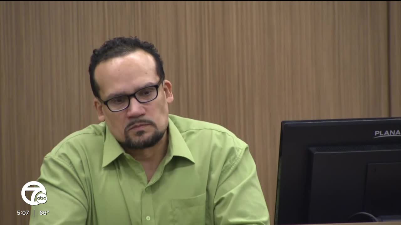 Murder suspect Michael Lopez testifies, defies judge's order with outburst