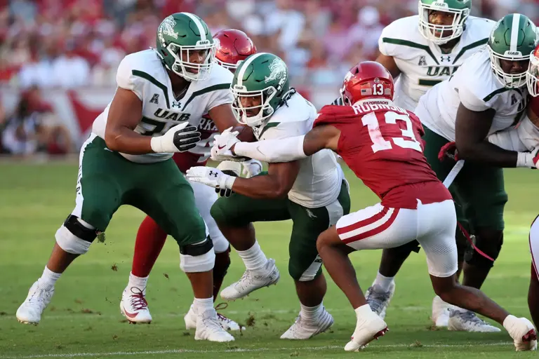 Packers give Isaiah Jacobs chance to join Josh Jacobs in Green Bay ...