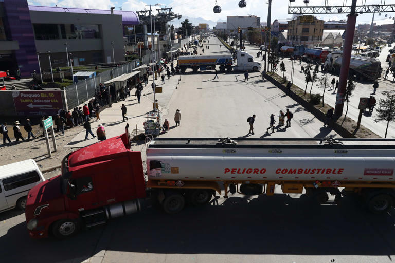 Bloqueos por combustibles y tierras abren semana de protestas ...
