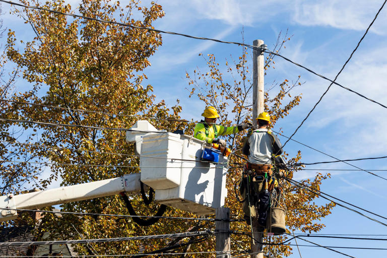 Storms, high winds leave thousands without power across Michigan