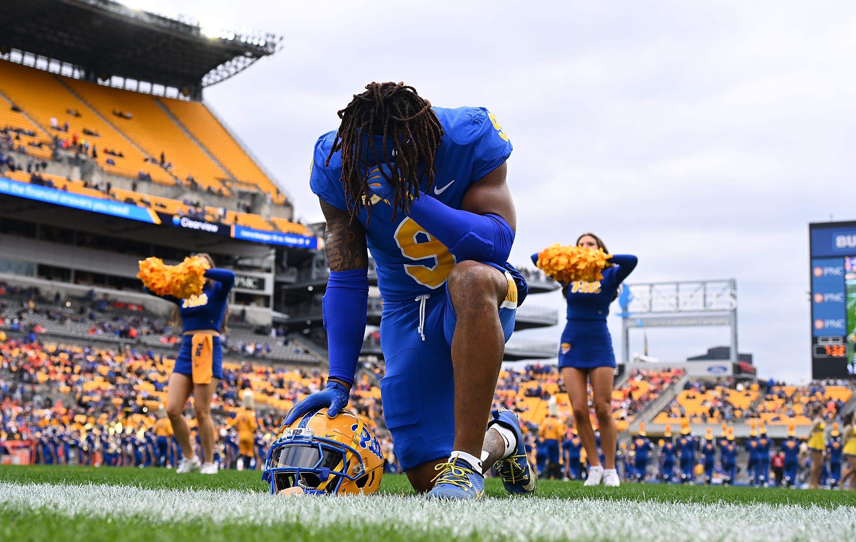 PITTSBURGH, PENNSYLVANIA - NOVEMBER 16: Kyle Louis #9 of the Pittsburgh Panthers kneels in the end zone before the start of the game against the Clemson Tigers at Acrisure Stadium on November 16, 2024 in Pittsburgh, Pennsylvania. (Photo by Justin Berl/Getty Images)